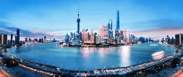 鋼筋價(jià)格現(xiàn)在6800元／噸，比3月底貴2800元／噸！沙子水泥人工都在漲，你還在等房降價(jià)？別賭今年的房?jī)r(jià)！買房無(wú)技巧，全