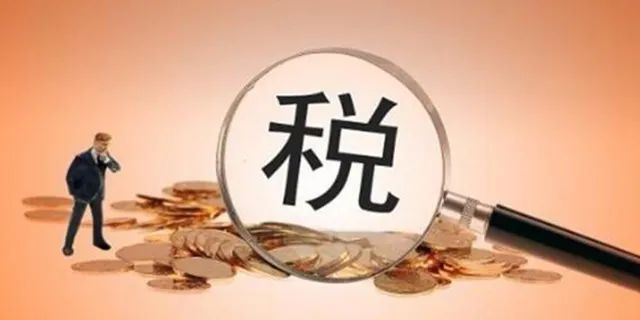 住宅70年，公寓40年，別墅50年，商業(yè)40年，到期后可以續(xù)期，不需申請，無前置條件，更不影響交易！