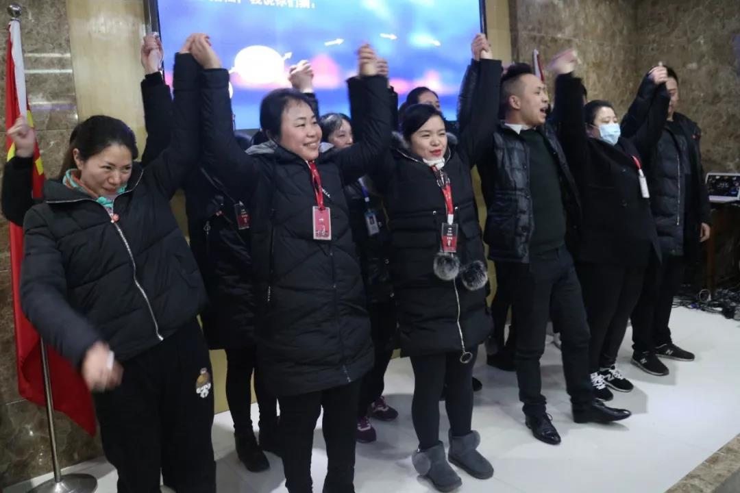 2019年，我們還在做房產(chǎn)中介，買房、賣房請放心找我們！